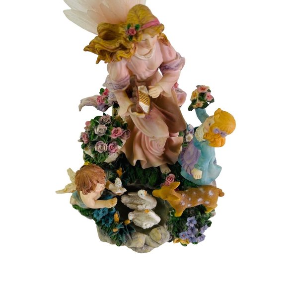 Angel Wildlife Music Box Plays Minuet by Mozart Lighted Vintage 9.5" x 6" - Picture 4 of 11